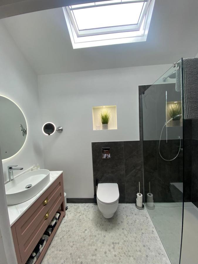 Homestay Dave & Kelz Deluxe King Size Builth Wells